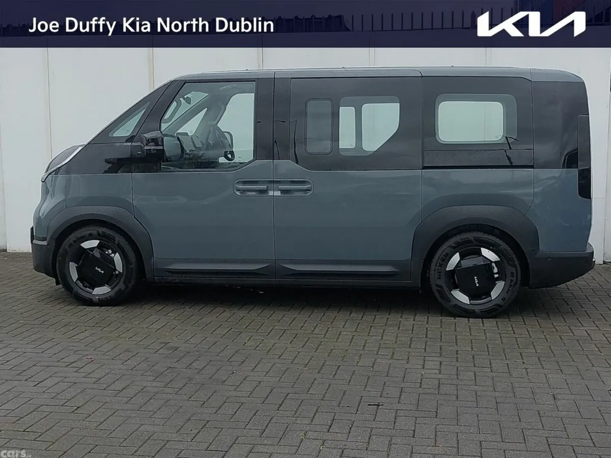 Kia PV5 MPV, Electric, 2026, Blue