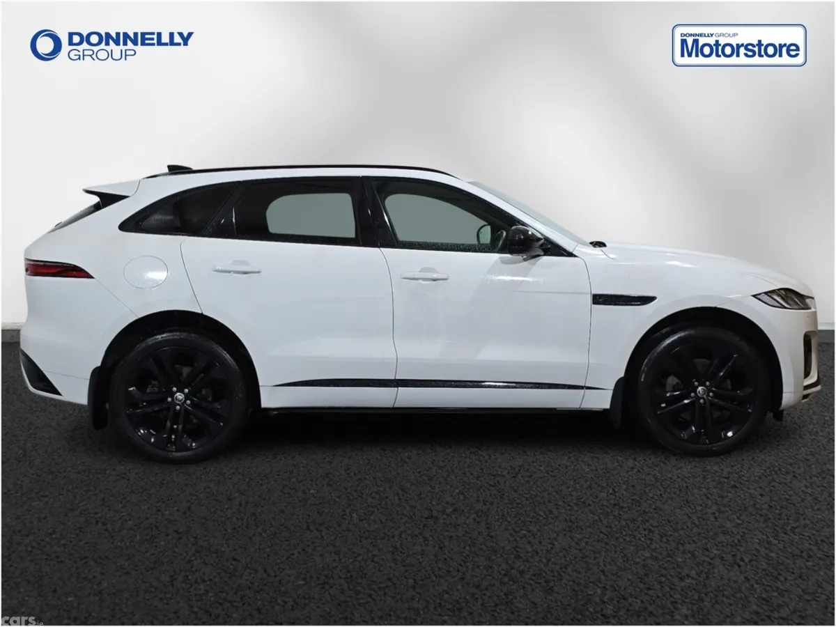 Jaguar F-Pace Estate, Diesel, 2023, White