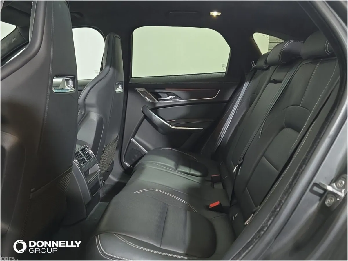 Jaguar F-Pace Estate, Diesel, 2023, White