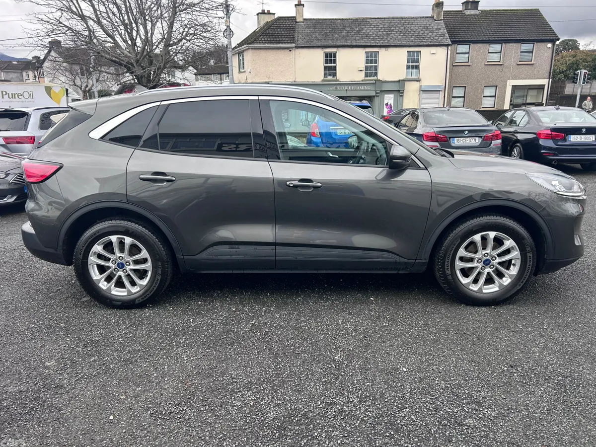 Ford Kuga SUV, Diesel Hybrid, 2022, Grey