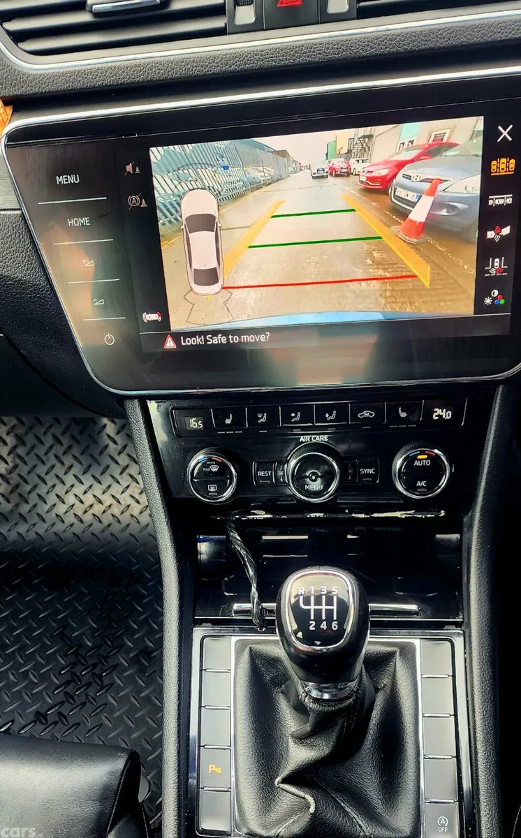 Skoda Superb Saloon, Diesel, 2018, Blue