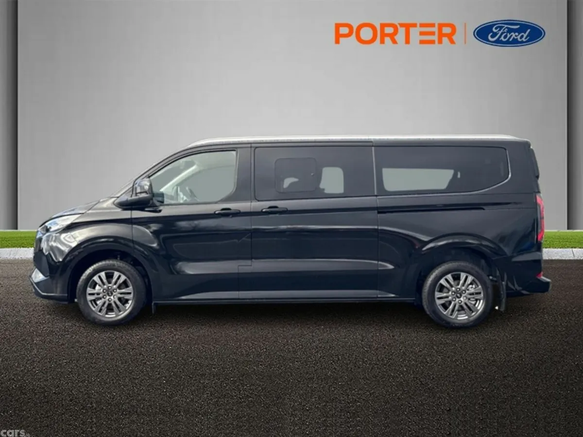 Ford Tourneo Custom MPV, Electric, 2026, Black