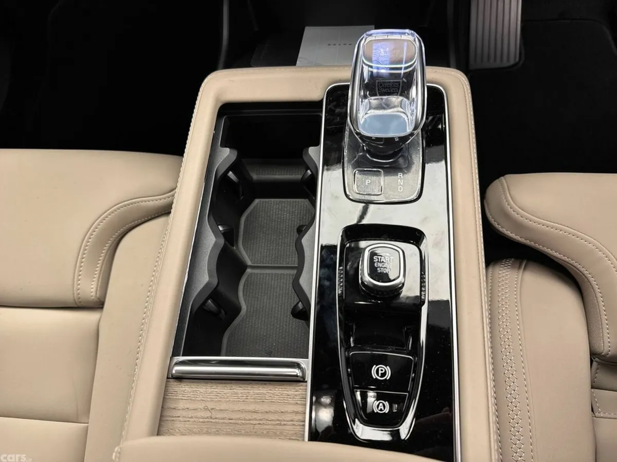 Volvo XC90 SUV, Petrol Plug-in Hybrid, 2026, Black