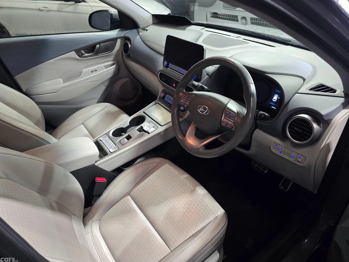Hyundai KONA MPV, Electric, 2020, Grey
