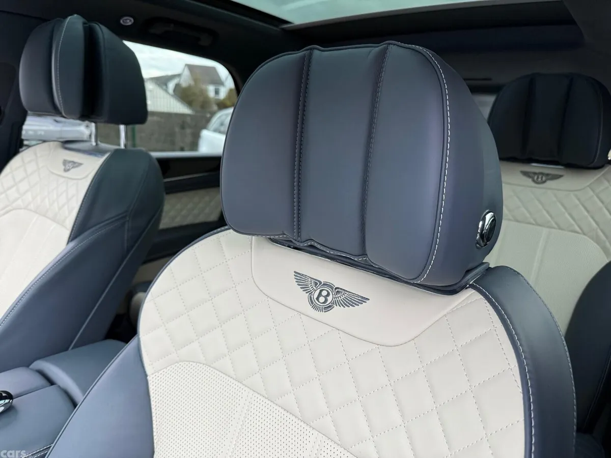 Bentley Bentayga Estate, Petrol Hybrid, 2020, White