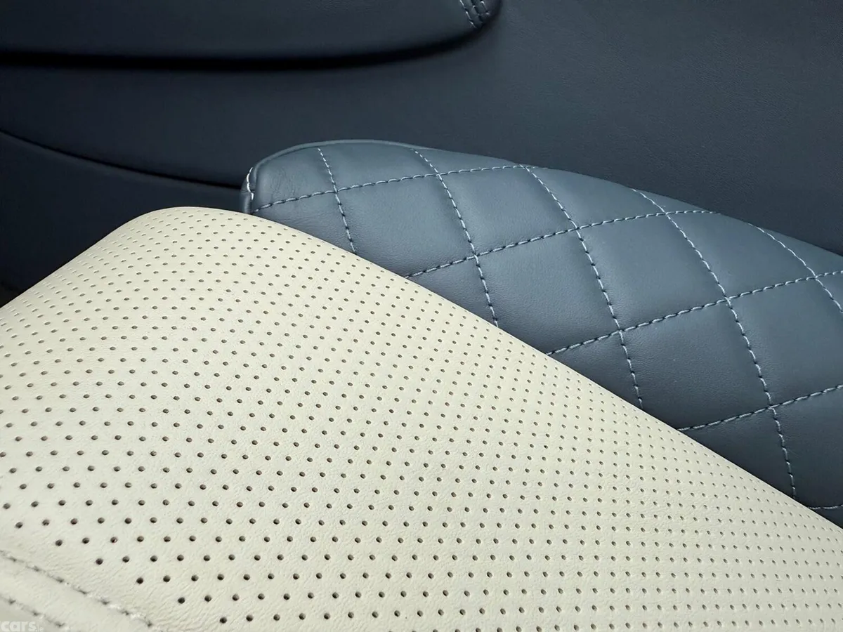 Bentley Bentayga Estate, Petrol Hybrid, 2020, White