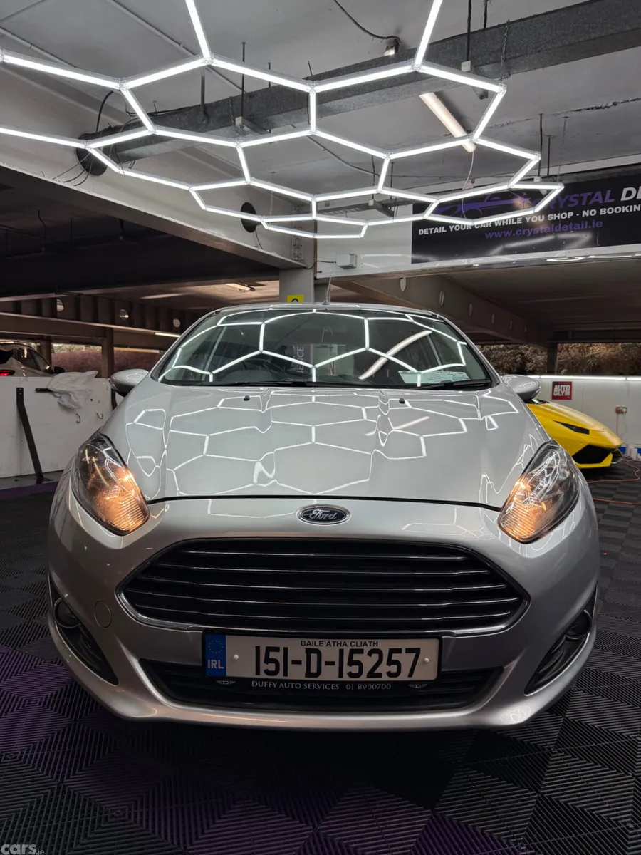 Ford Fiesta Hatchback, Petrol, 2015, Silver