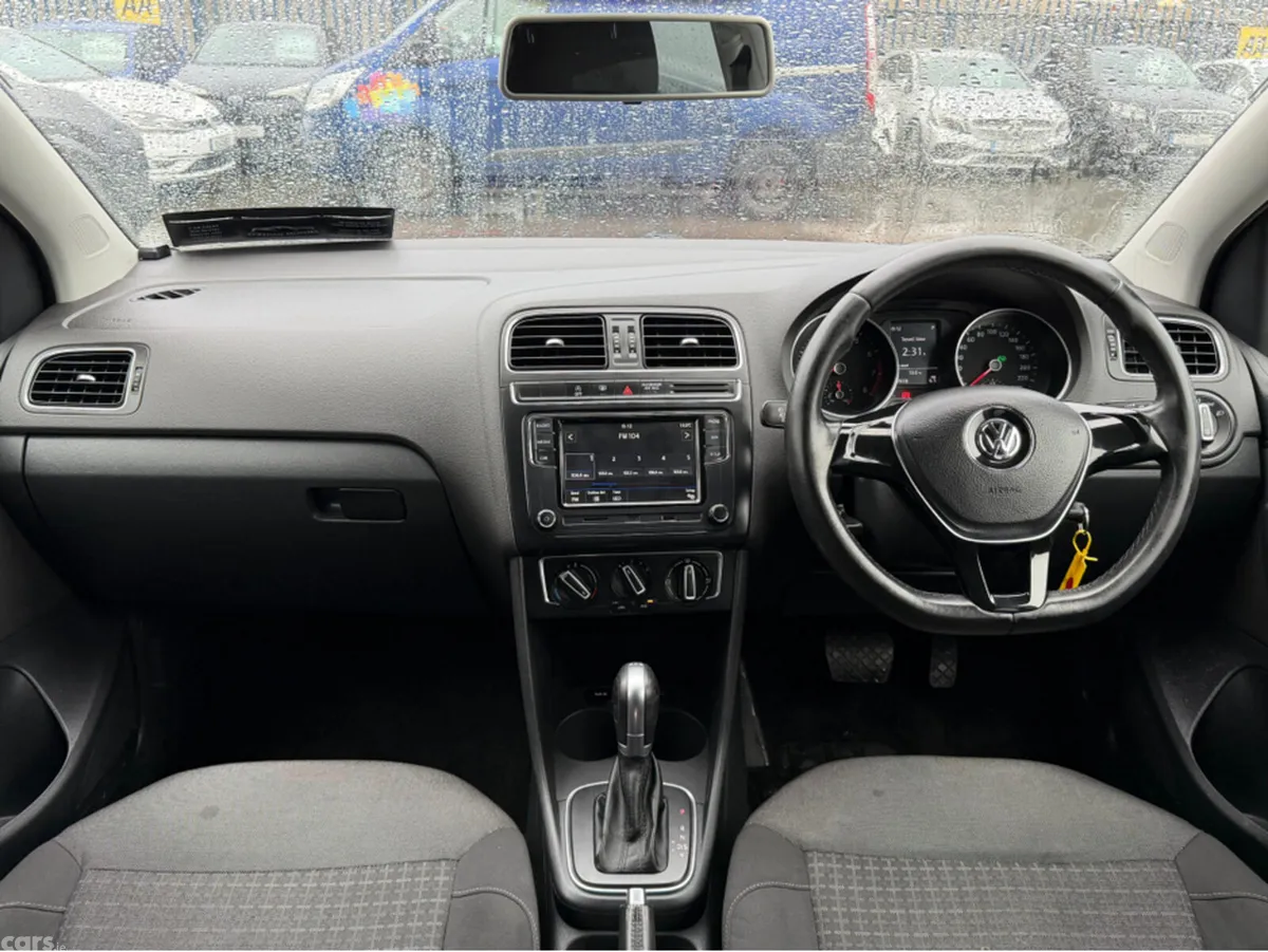 Volkswagen Polo Hatchback, Petrol, 2014, Red