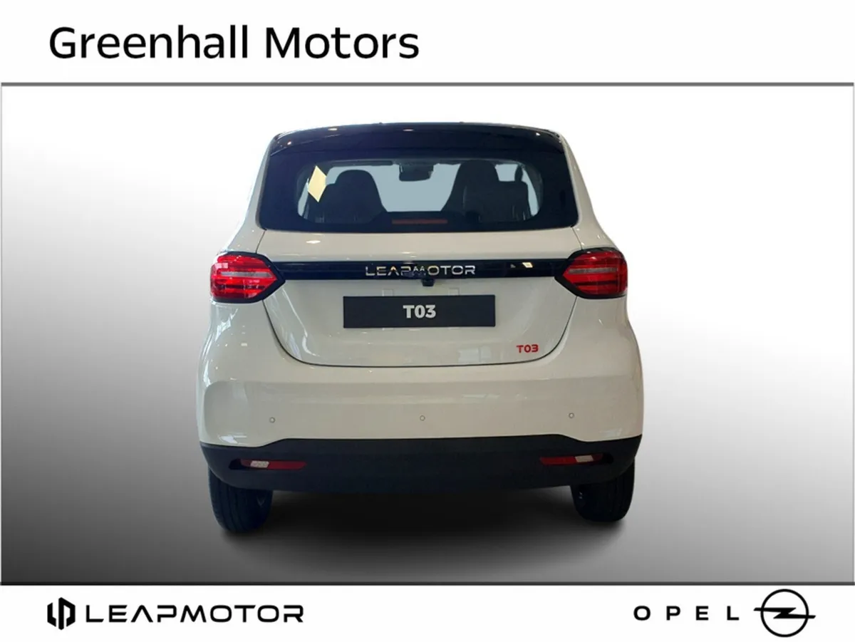 Leapmotor T03 Hatchback, Electric, 2026, White