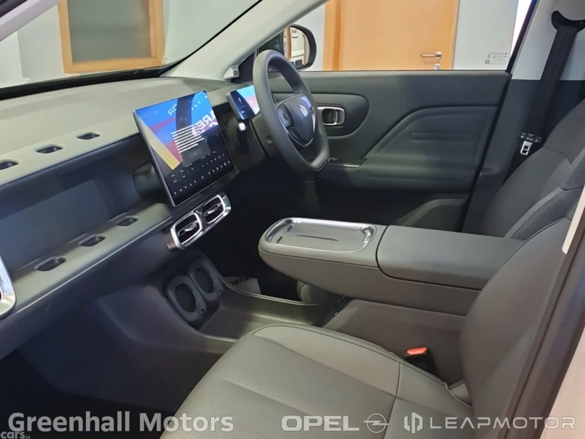Leapmotor B10 SUV, Electric, 2027, Grey