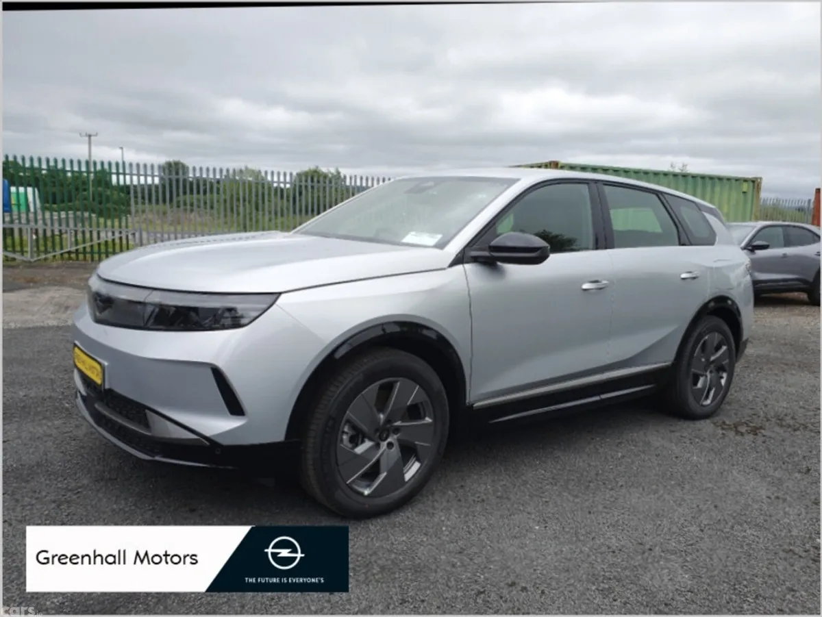 Opel Grandland SUV, Electric, 2026, Silver