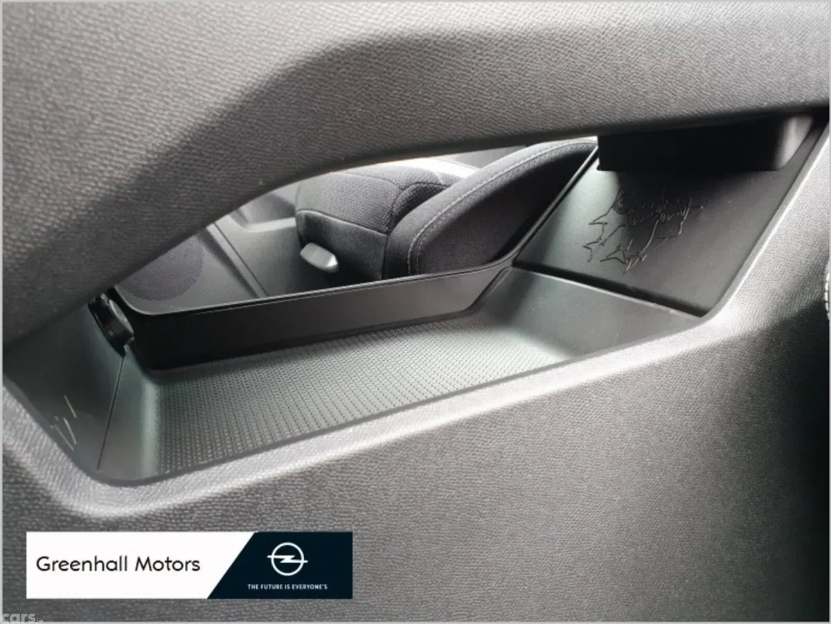 Opel Grandland SUV, Electric, 2026, Silver