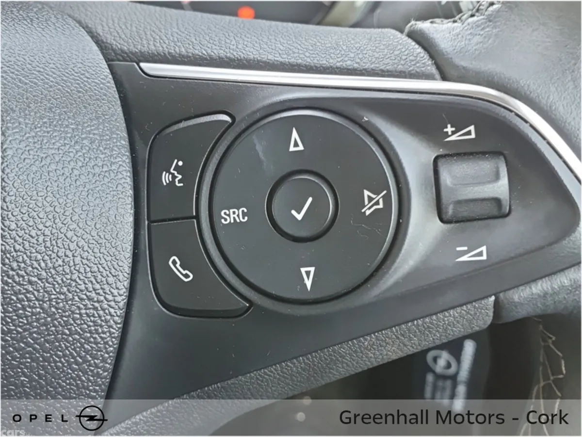 Opel Crossland SUV, Diesel, 2023, Black