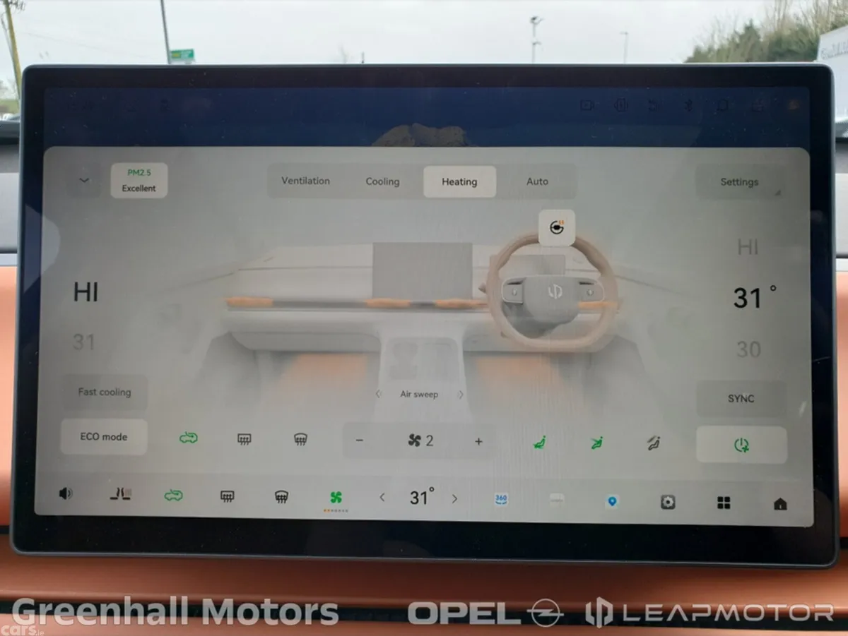 Leapmotor C10 Hatchback, Petrol Plug-in Hybrid, 2025, Grey