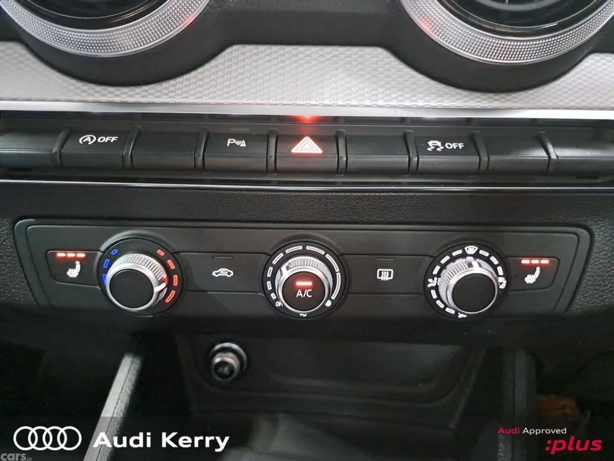 Audi Q2 SUV, Petrol, 2026, Silver