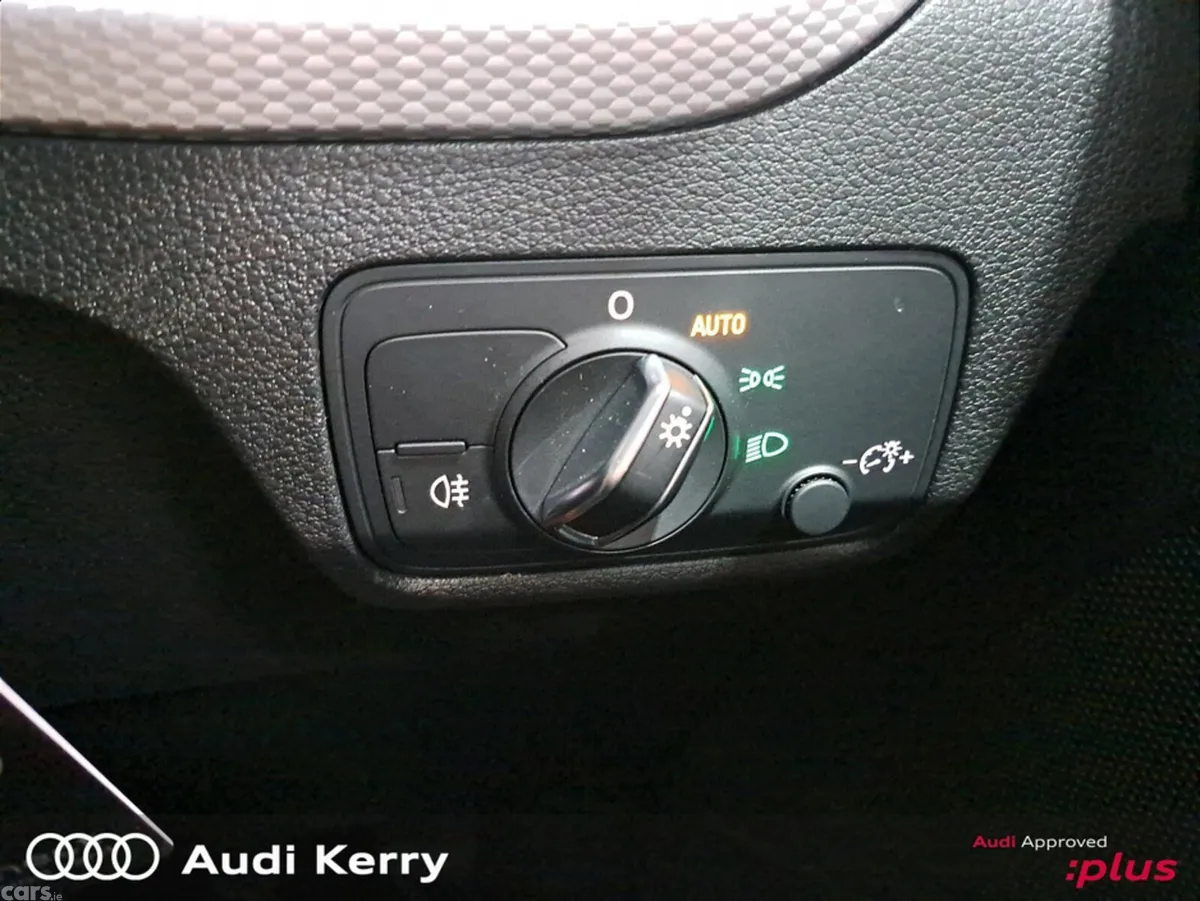 Audi Q2 SUV, Petrol, 2026, Silver