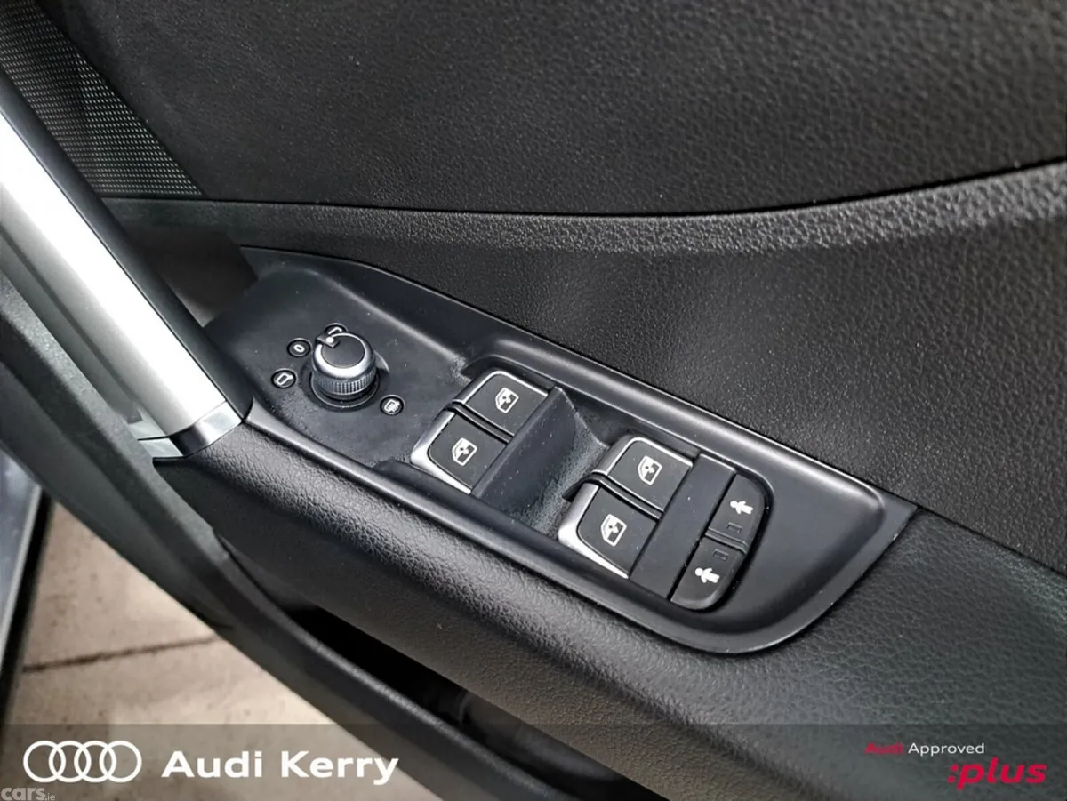 Audi Q2 SUV, Petrol, 2026, Silver