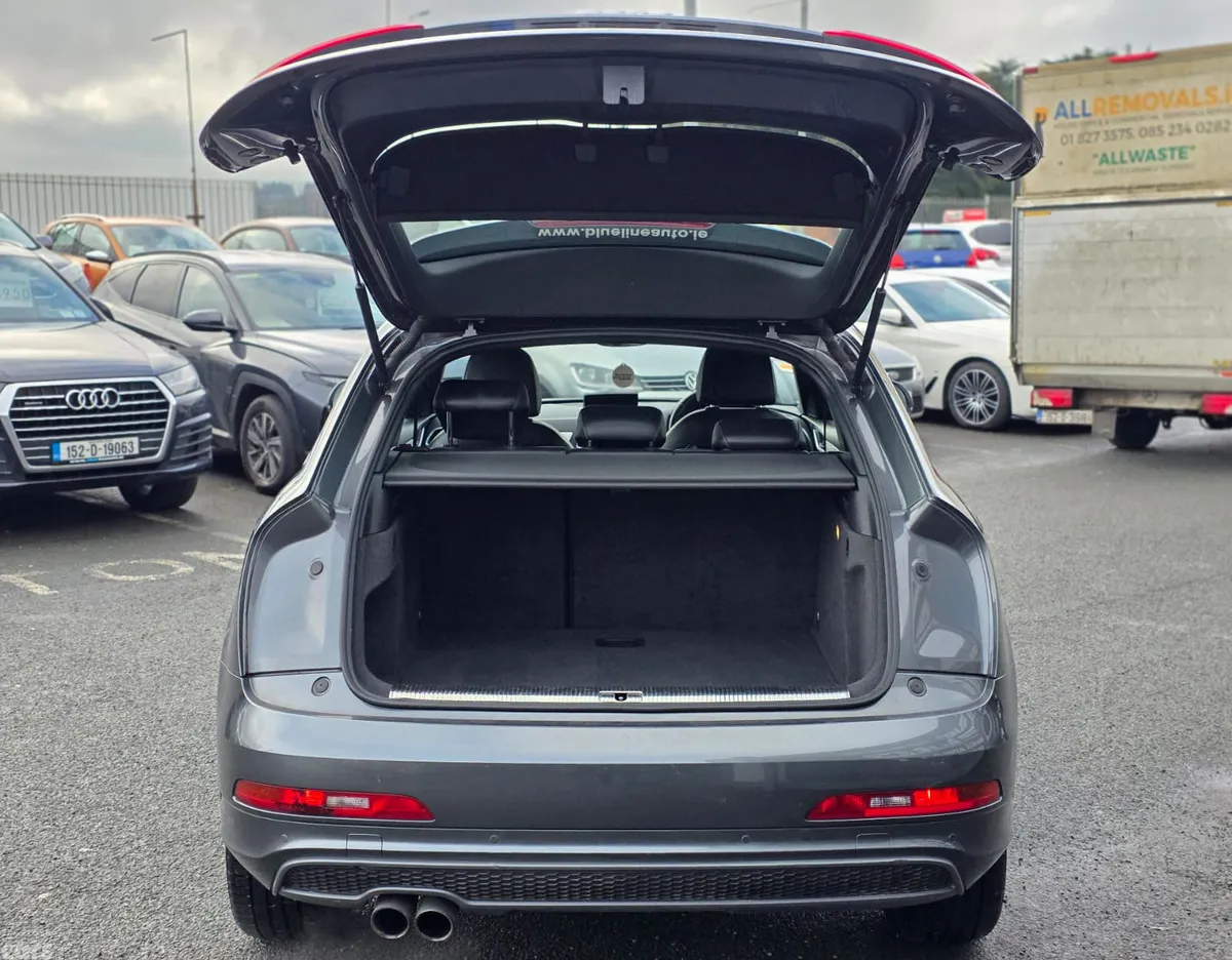 Audi Q3 SUV, Diesel, 2013, Grey