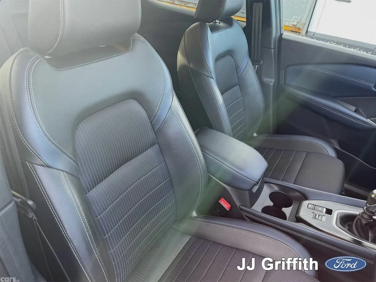 Nissan Qashqai MPV, Petrol, 2023, Blue