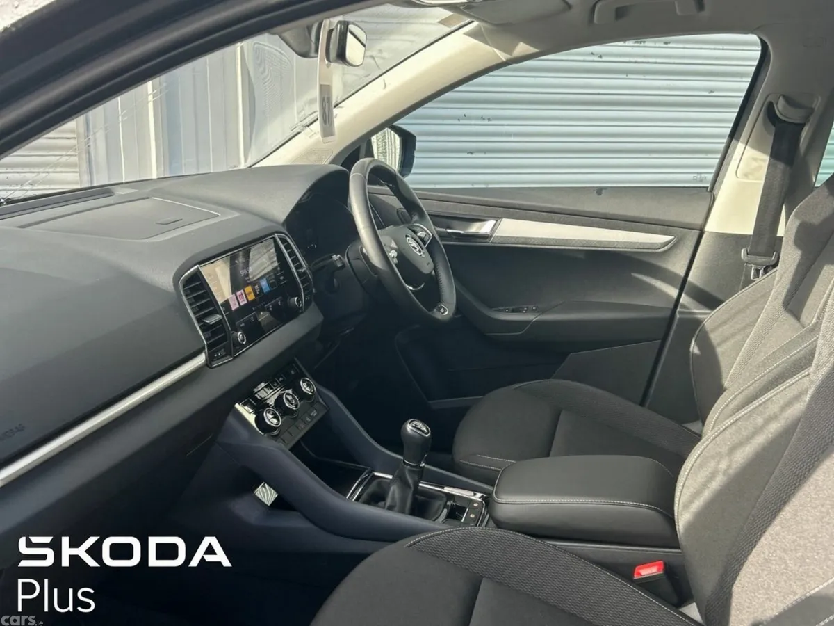 Skoda Karoq SUV, Diesel, 2024, Grey