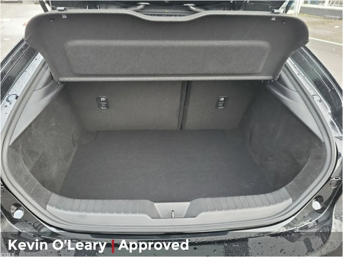 Mazda Mazda3 Hatchback, Petrol, 2026, Black