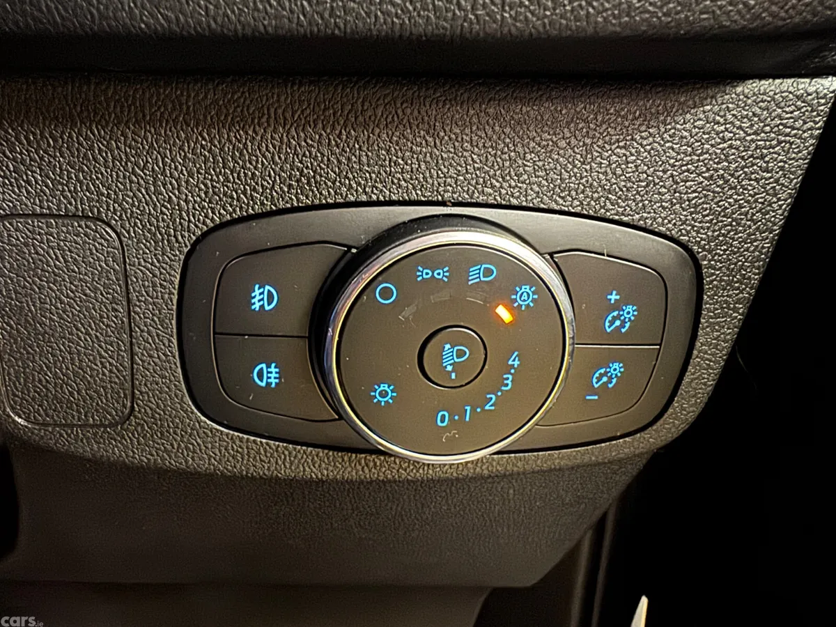 Ford Focus Hatchback, Petrol Hybrid, 2025, Grey