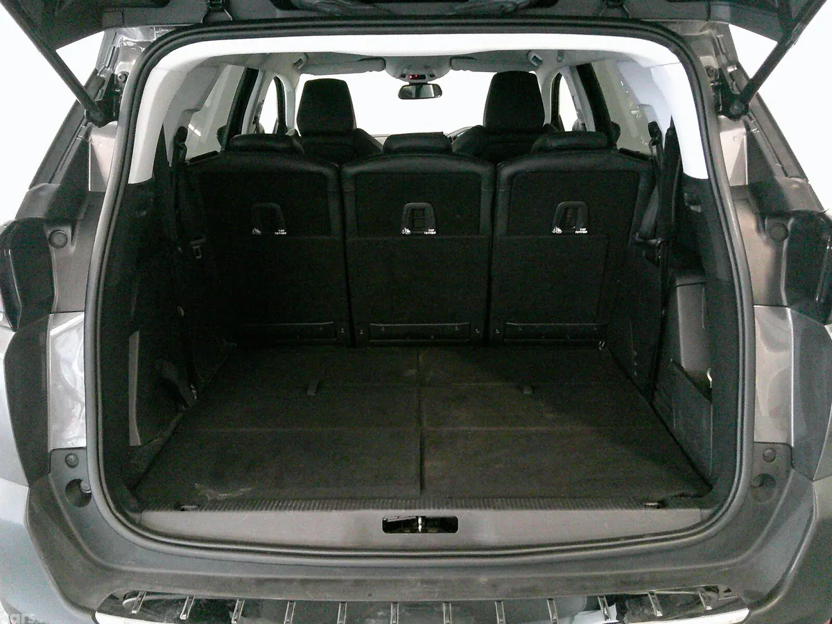 Peugeot 5008 SUV, Diesel, 2019, Grey