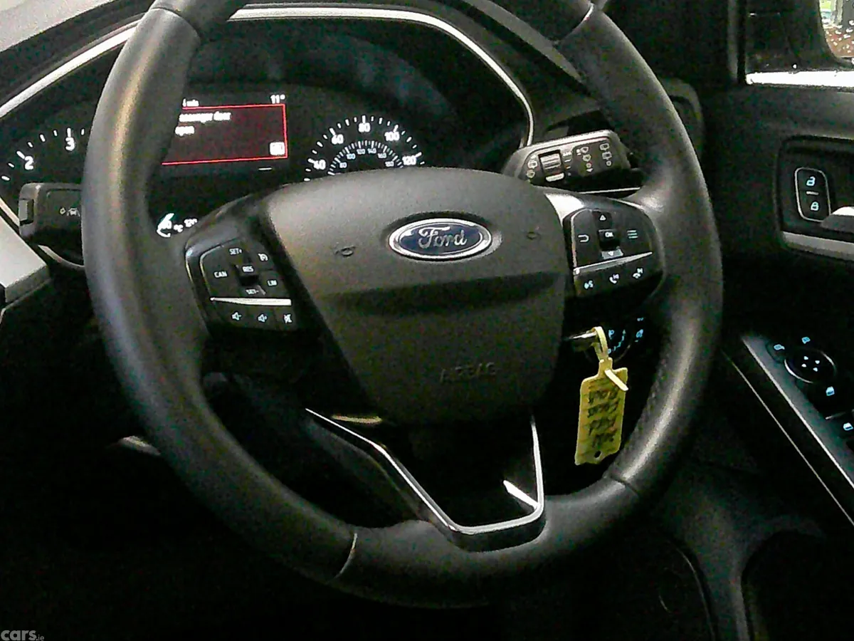 Ford Focus Hatchback, Diesel, 2021, Black