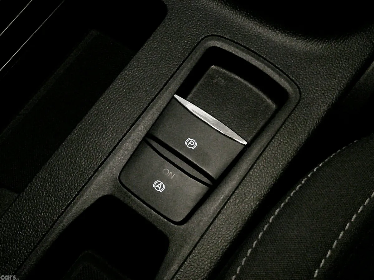 Ford Focus Hatchback, Diesel, 2021, Black