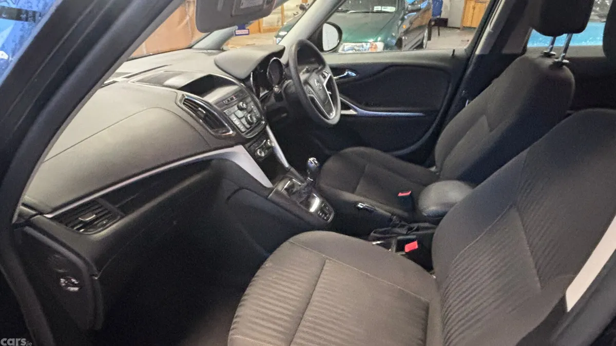 Opel Zafira MPV, Diesel, 2016, Black