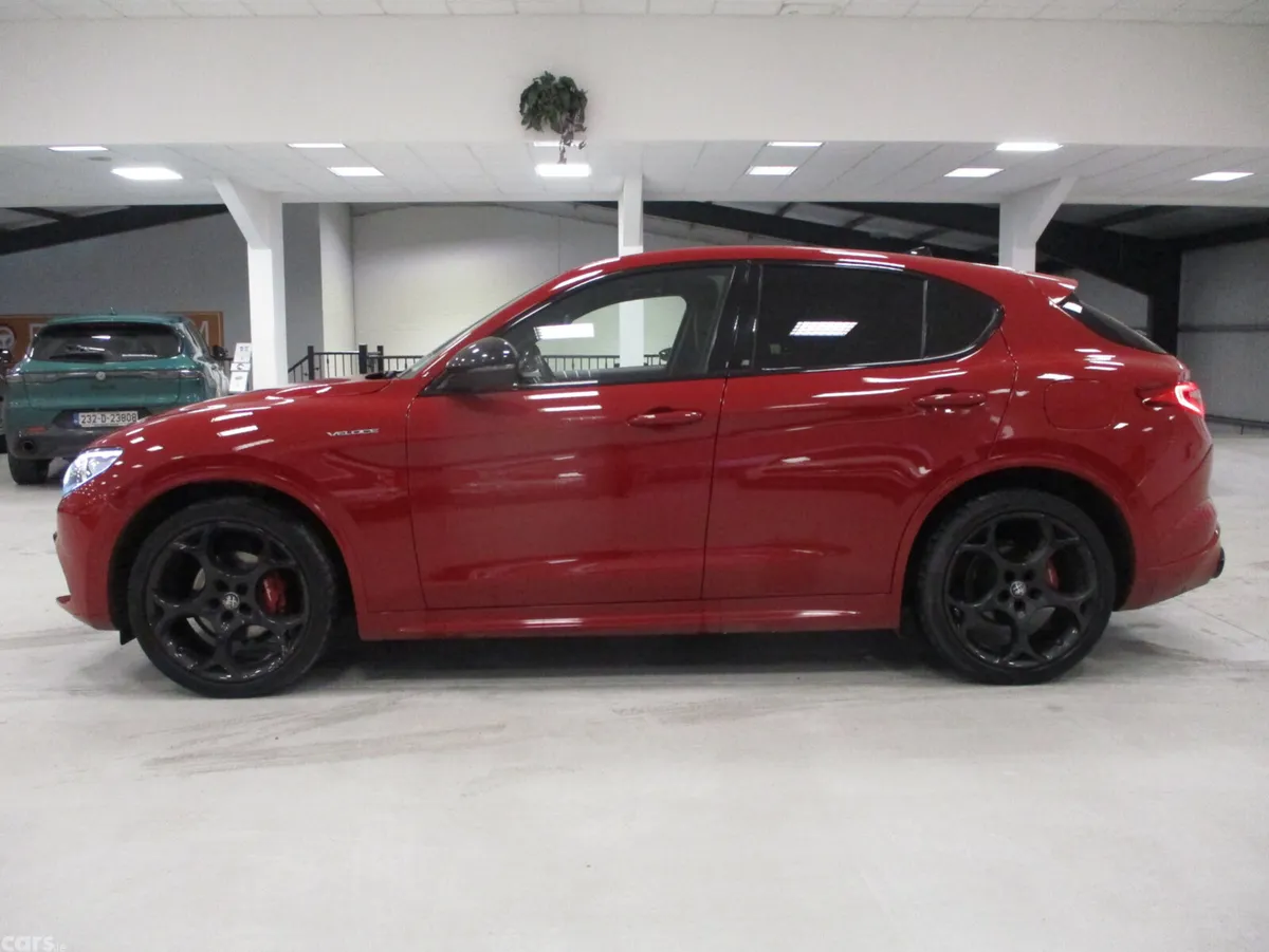Alfa Romeo Stelvio Estate/Jeep, Diesel, 2023, Red