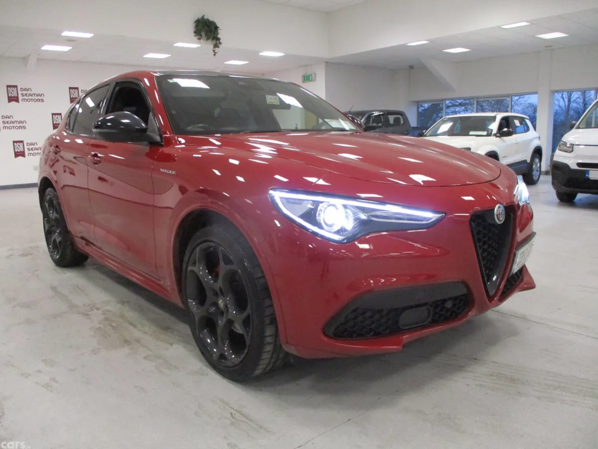 Alfa Romeo Stelvio Estate/Jeep, Diesel, 2023, Red