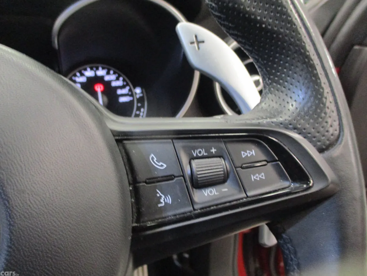 Alfa Romeo Stelvio Estate/Jeep, Diesel, 2023, Red