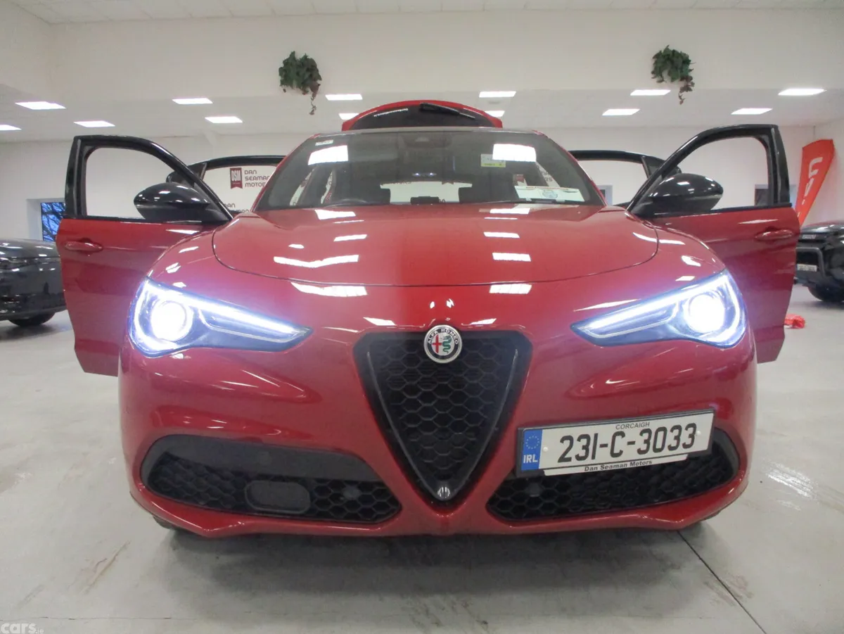 Alfa Romeo Stelvio Estate/Jeep, Diesel, 2023, Red