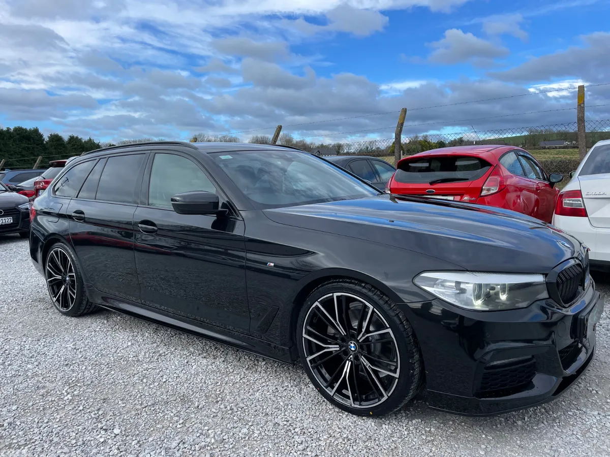 BMW 5-Series Estate, Diesel, 2019, Black