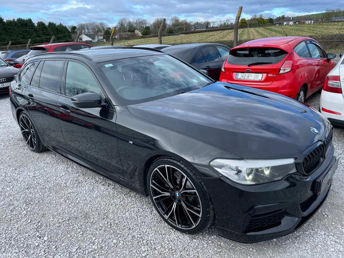 BMW 5-Series Estate, Diesel, 2019, Black