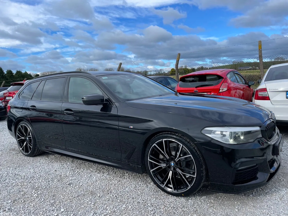 BMW 5-Series Estate, Diesel, 2019, Black