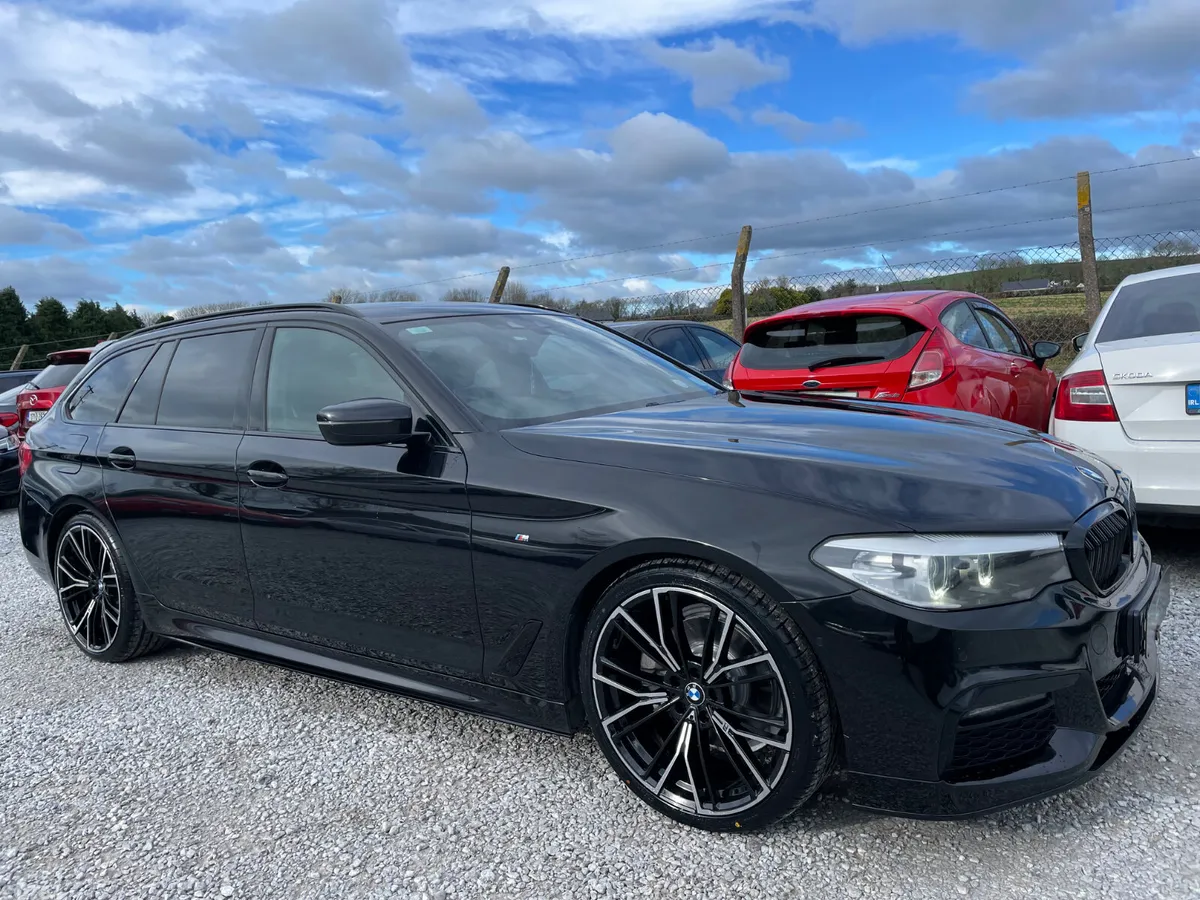 BMW 5-Series Estate, Diesel, 2019, Black
