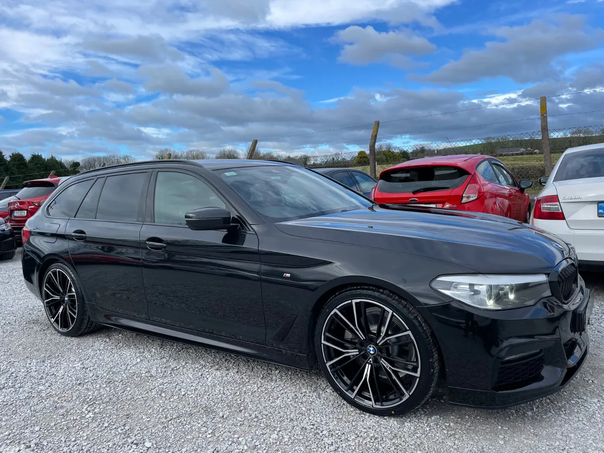 BMW 5-Series Estate, Diesel, 2019, Black