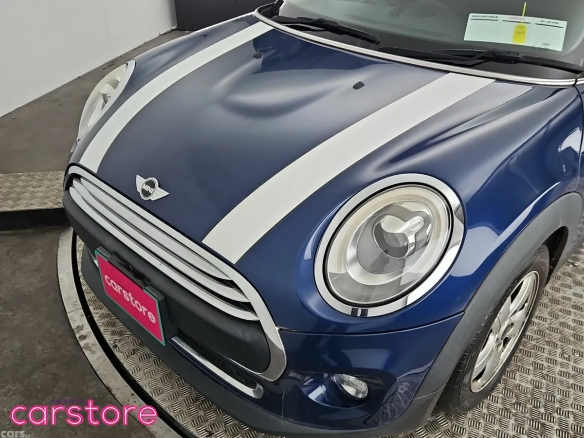 Mini Cooper Hatchback, Petrol, 2018, Blue