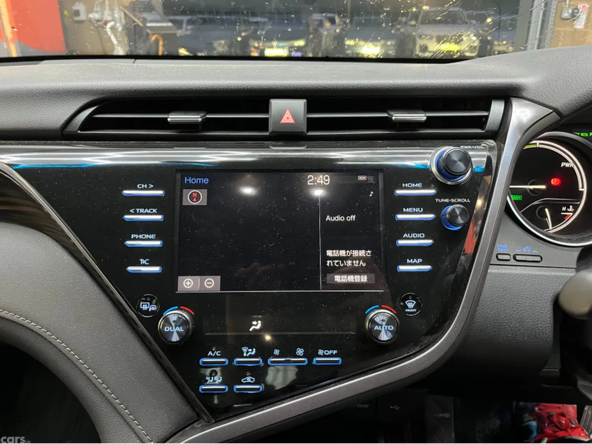 Toyota Camry Saloon, Petrol Hybrid, 2021, Blue