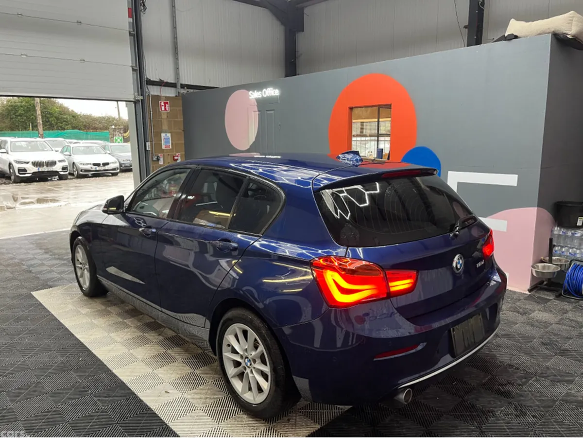 BMW 1-Series Hatchback, Diesel, 2018, Blue