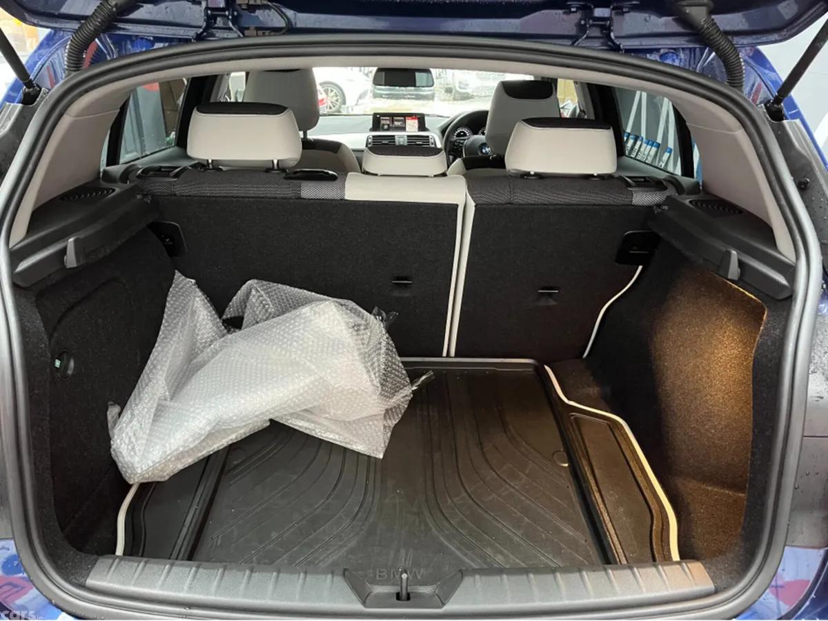 BMW 1-Series Hatchback, Diesel, 2018, Blue
