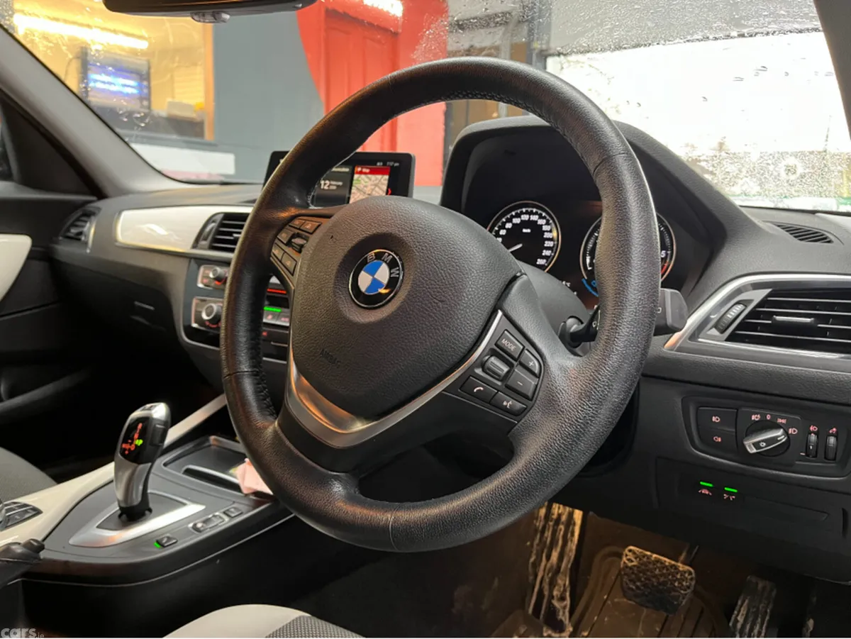 BMW 1-Series Hatchback, Diesel, 2018, Blue