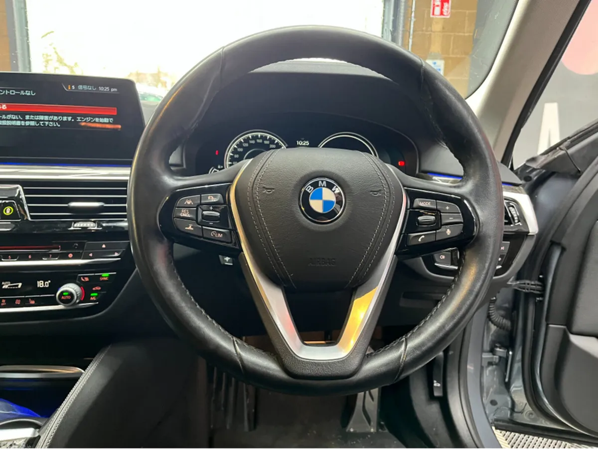 BMW 5-Series Saloon, Petrol Plug-in Hybrid, 2018, Grey