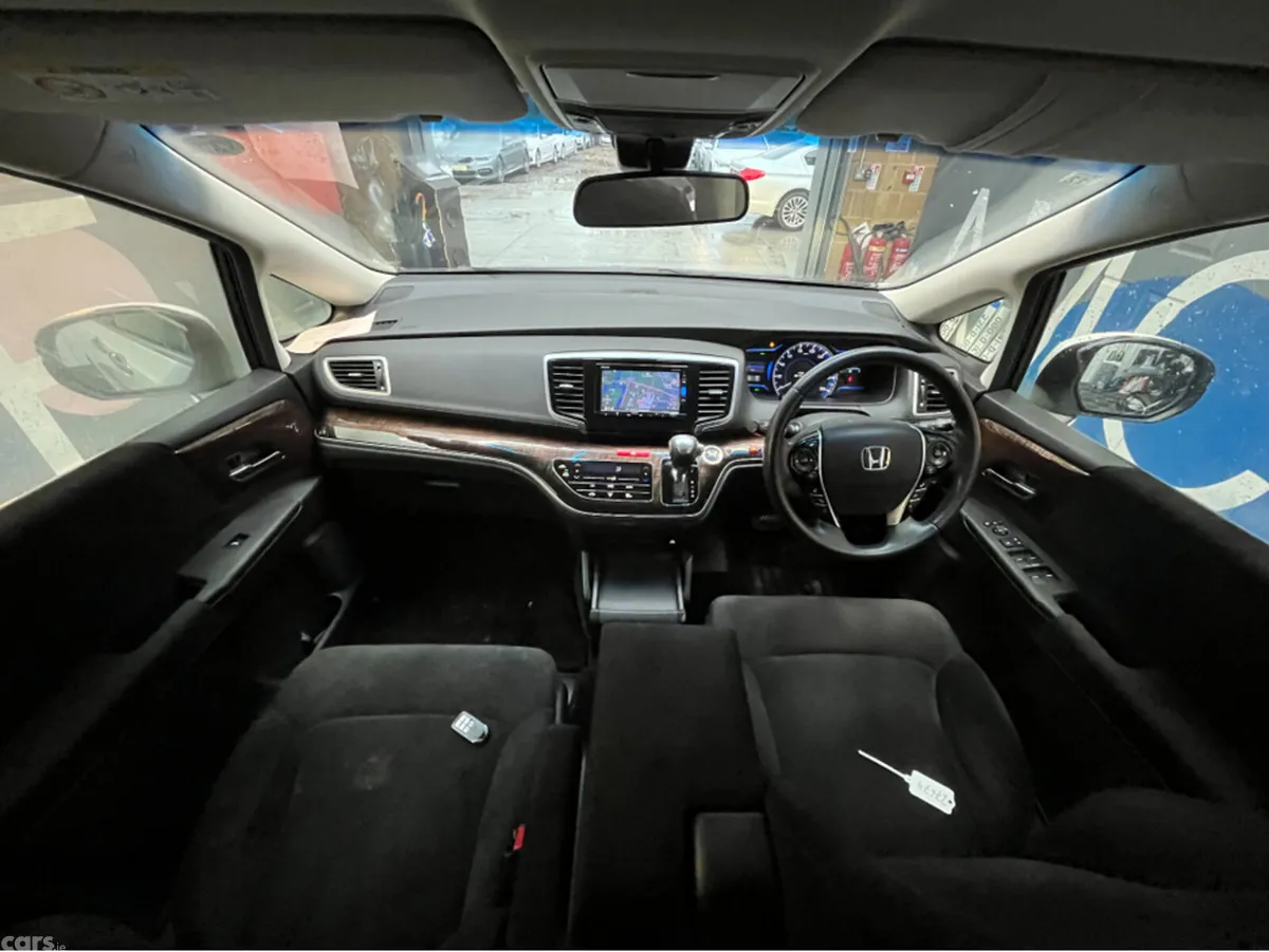 Honda Odyssey MPV, Petrol Hybrid, 2018, White