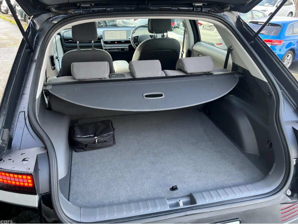 Hyundai IONIQ 5 MPV, Electric, 2023, Black