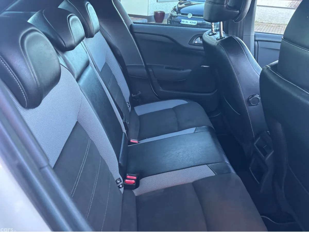 Citroen DS 4 Hatchback, Diesel, 2019, White