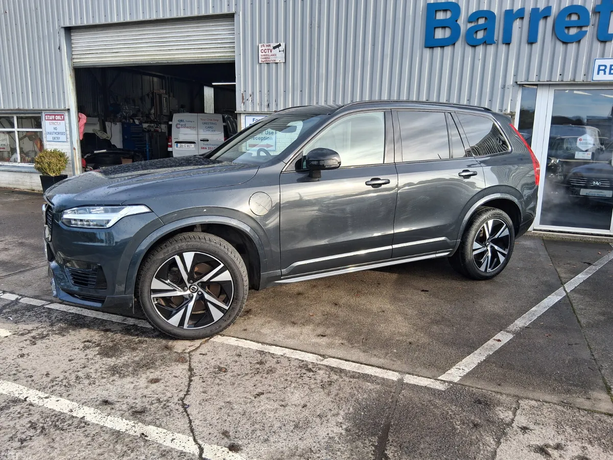 Volvo XC90 SUV, Petrol Plug-in Hybrid, 2021, Grey