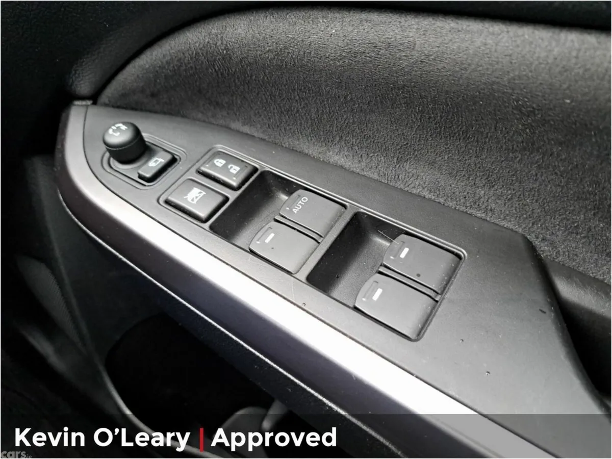 Suzuki Vitara SUV, Petrol Hybrid, 2023, Black